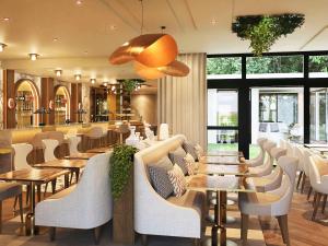Mercure Paris Ouest Saint Germain - Accommodation Options