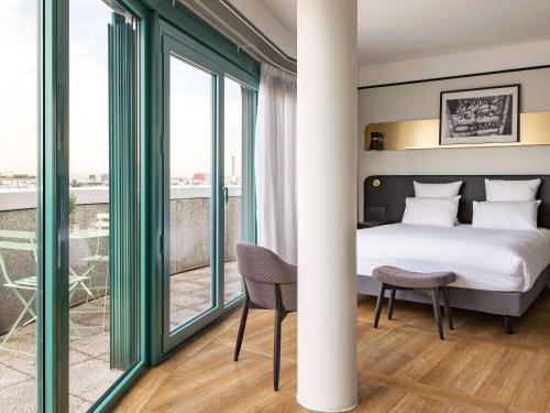 Mercure Paris Saint-Ouen - Accommodation Options
