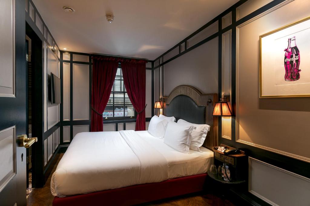 Mimis Hotel Soho - Guest Reviews and Ratings