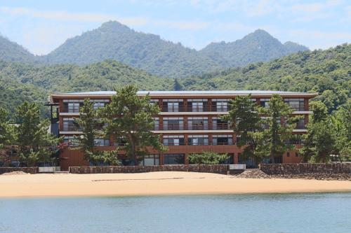 Miyajima Seaside Hotel - Location Details