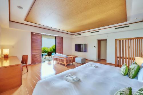 Miyakojima Kurima Resort Seawood Hotel - Good To Know