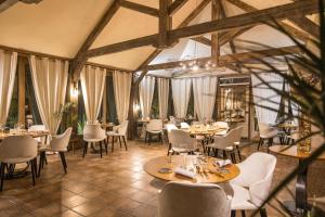 Moulin De Cambelong - Emilie & Thomas - Accommodations and Amenities