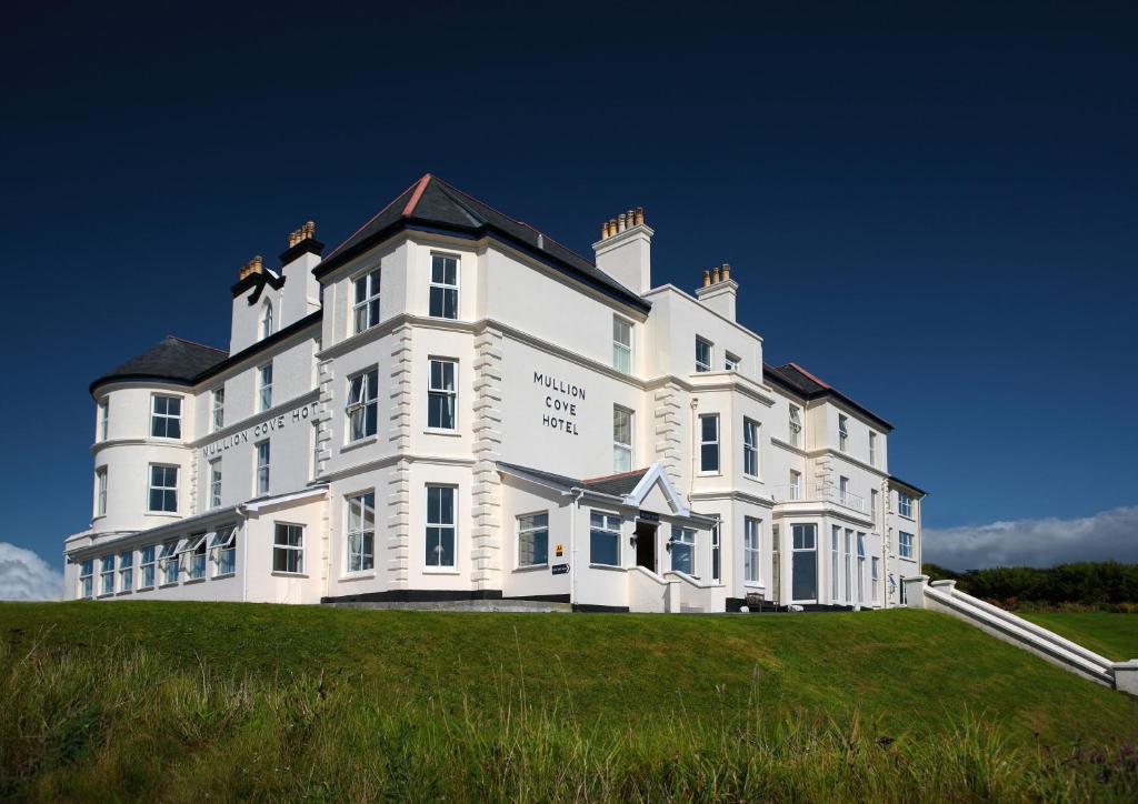 Mullion Cove Hotel & Spa Review