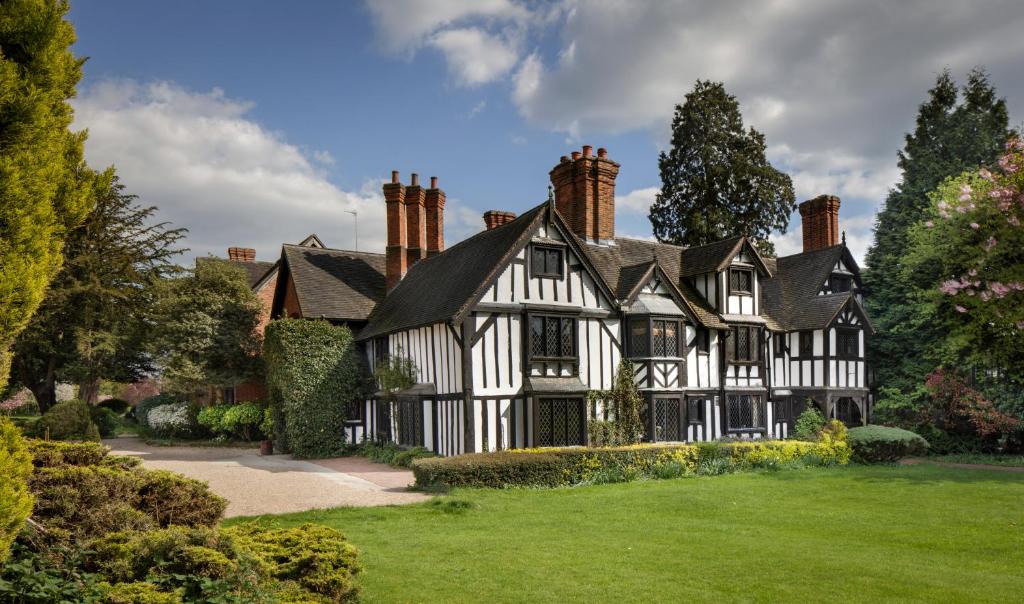 Nailcote Hall - Hotel Facilities and Services