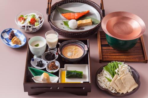 Nasu Onsen Sanraku Review - Accommodation Options
