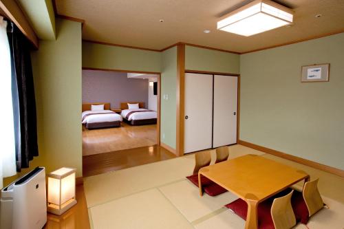 Natural Hot Spring Yaoji Hakata Hotel - Dining and Breakfast