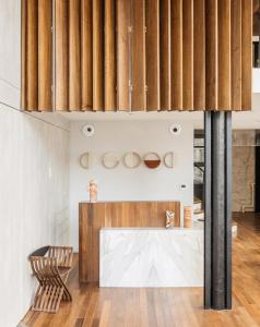 New Hotel The Quay - Old Port - Location and Accessibility