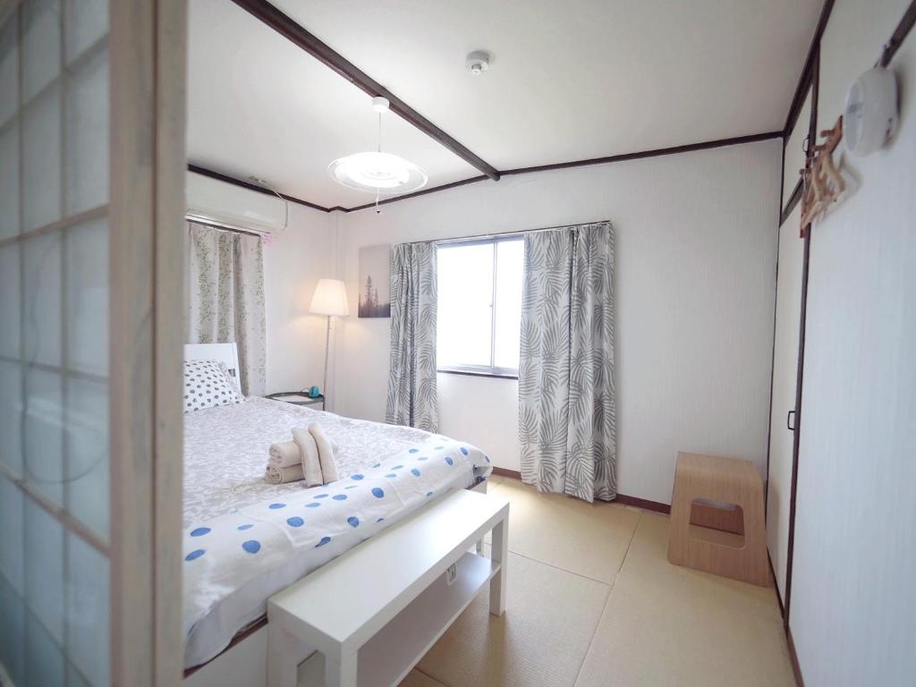 Nippori Osaka Nishi-Tengachaya Guesthouse West Tenjinya Tea House Apartment Mint - Amenities and Room Highlights
