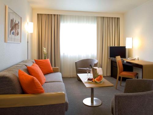 Novotel Belfort Centre Atria - Accommodations and Amenities