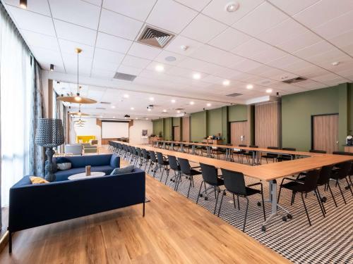 Novotel Chartres - Convenient Location
