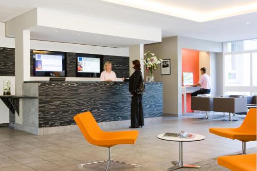 Novotel Nice Airport Cap 3000 - Room Amenities and Accommodations