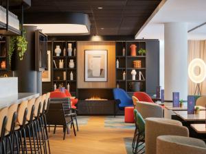 Novotel Suites Paris CDG Airport Villepinte - Dining and Culinary Offerings