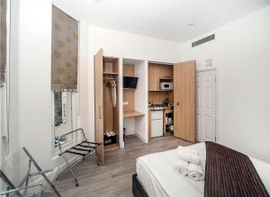 NOX Kensington - Accommodation Options