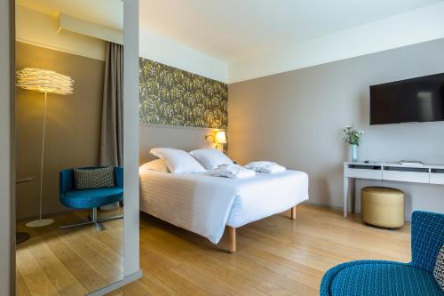 Oceania Hotel De France Nantes - Guest Reviews and Ratings