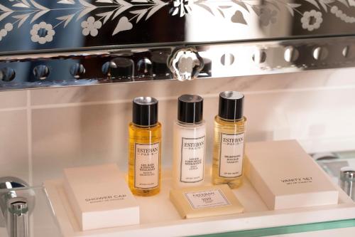 Odeon Hotel - Attractions Near Odeon Hotel