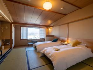 Onsen Hotel OMOTO - Overview and Ratings