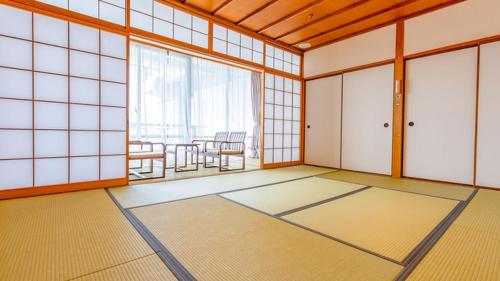 Ooedo Onsen Monogatari Minoh Kanko Hotel - Accommodation Choices