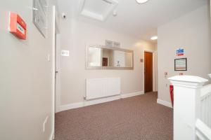 OYO The Arch, Wembly Stadium - Facilities and Amenities