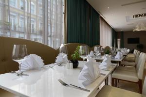 Park Grand London Kensington - Prime Location