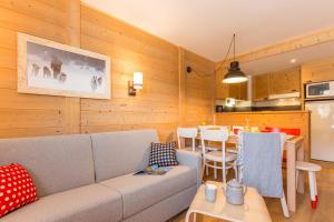 Pierre & Vacances Aconit Residence - Amenities and Services