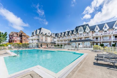 Pierre & Vacances Premium Residence of the Beach - Amenities and Facilities