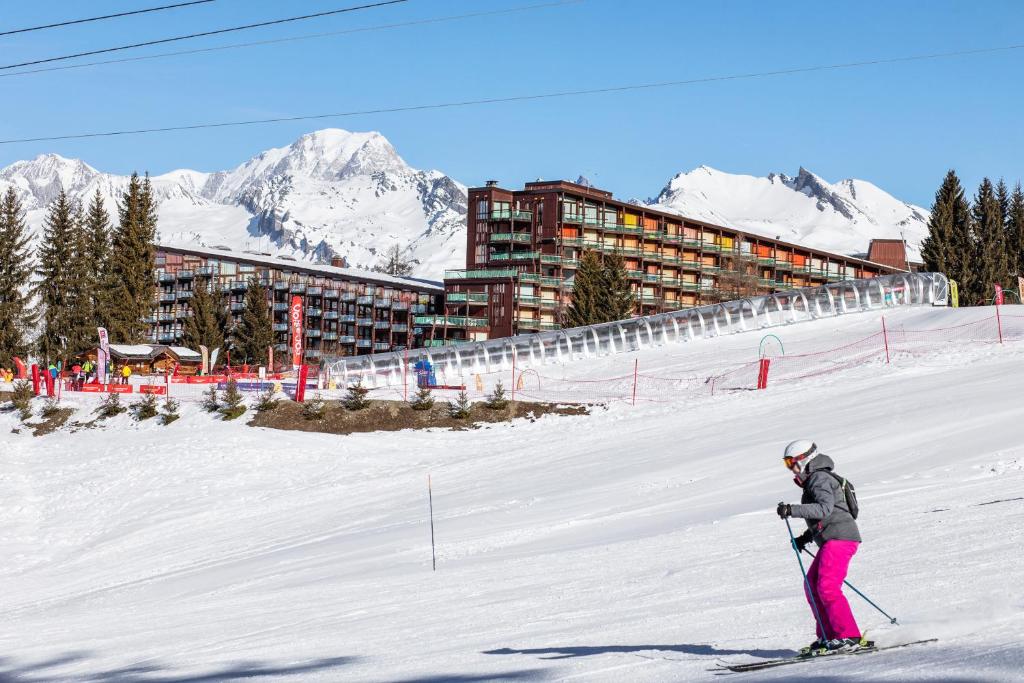 Pierre & Vacances Premium Residence the Alpages De Chantel - Accommodation Details