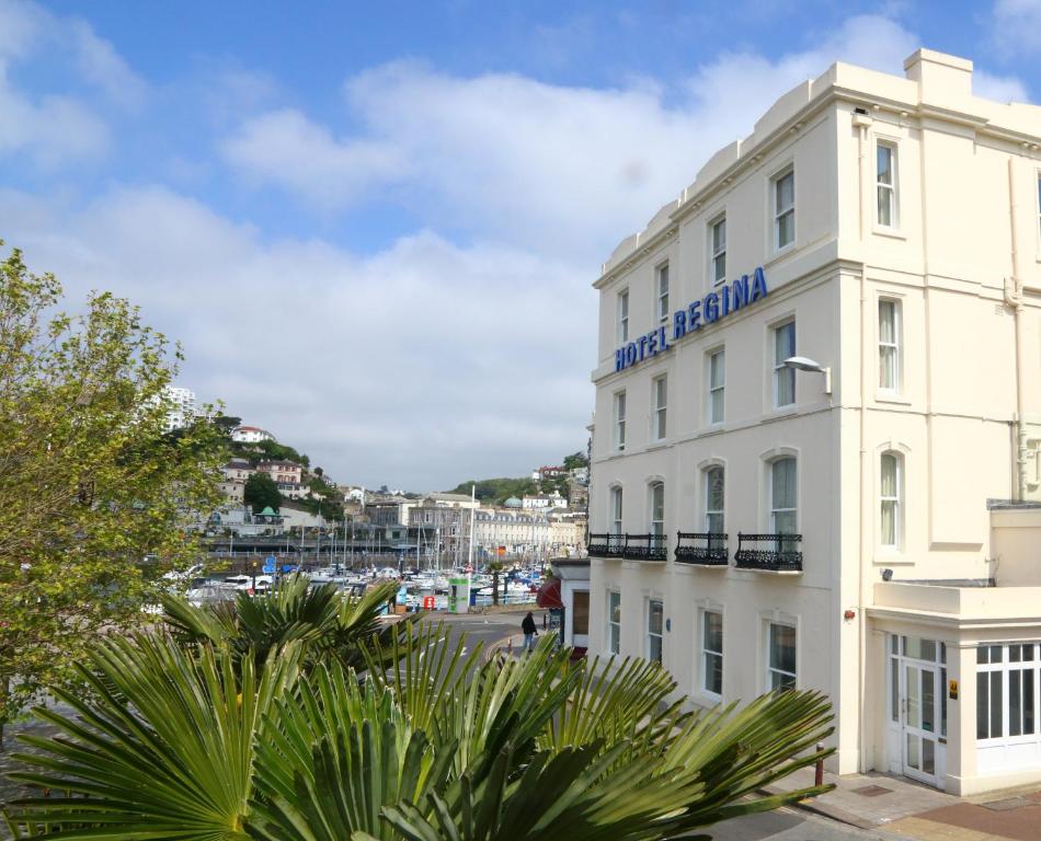Regina Hotel Review