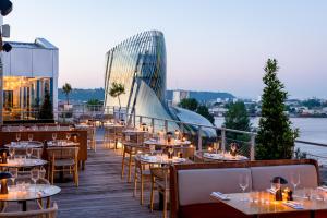 Renaissance Bordeaux Hotel - Attractions Near the Hotel