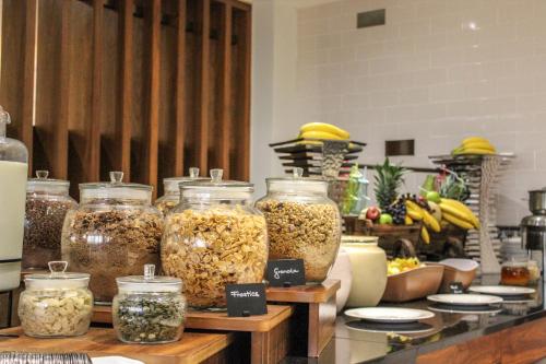 Renaissance London Heathrow Hotel - Guest Reviews and Ratings