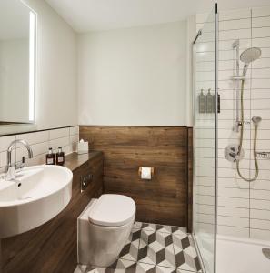 Residence Inn by Marriott London Tower Bridge - Facilities and Amenities