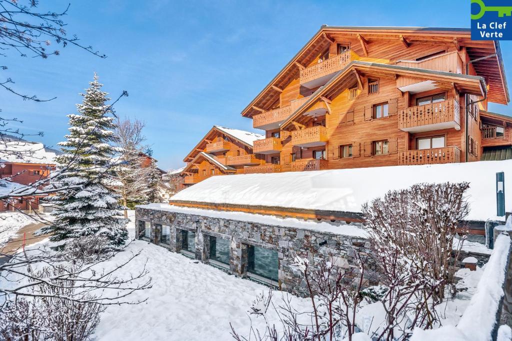 Residence Pierre & Vacances Premium Les Fermes Du Soleil - Location and Accessibility