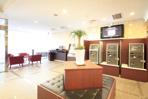 Richmond Hotel Hakata Ekimae - Room Types and Amenities