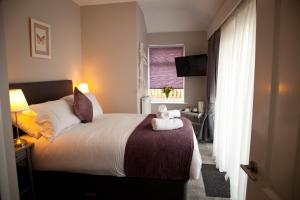Rowton Poplars Hotel - Location and Accessibility