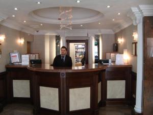 Royal Eagle Hotel - Guest Reviews and Ratings