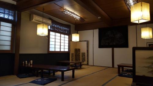 Ryokan Mikasaya - Accommodations and Facilities