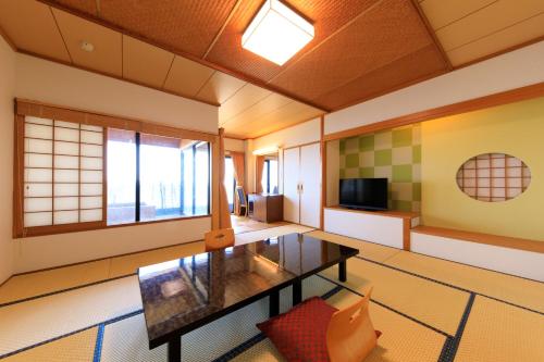 Seaside Hotel Mimatsu Ooetei - Overview of Seaside Hotel Mimatsu Ooetei