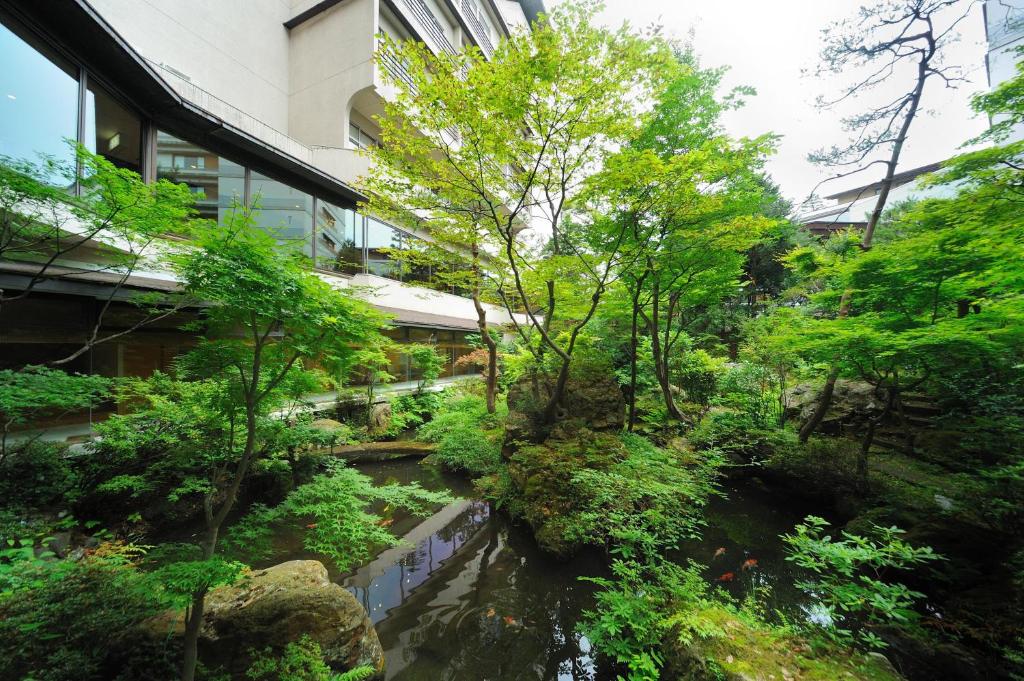 Senkeien Tsukioka Hotel Review