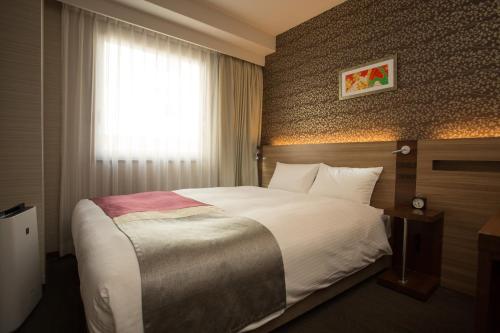 Shinsaibashi Grand Hotel Osaka - Good To Know