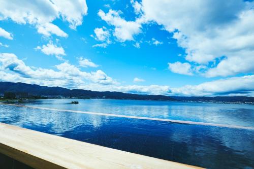 Sui Suwako Review - Accommodation Options