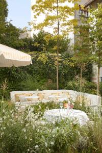 The 5 Particular - Guest Experience and Reviews