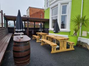 The Beechfield Hotel - Rooms and Amenities