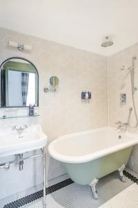 The Berkeley Square Hotel Bristol - Room Types and Amenities
