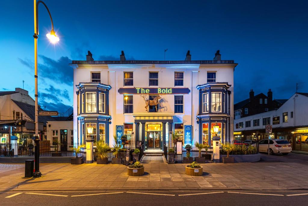 The Bold Hotel; BW Signature Collection - Guest Ratings and Reviews