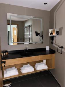 THE CASTLE DALTI - Amenities and Facilities