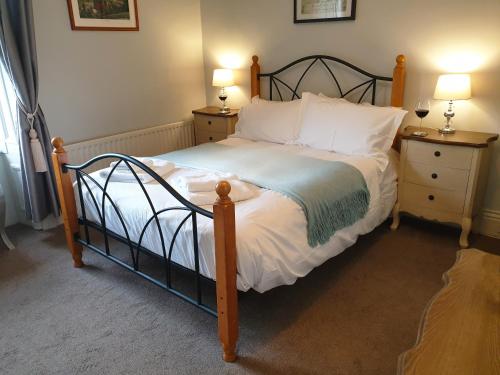 The Clarendon Country Pub With Rooms - Accommodation Details