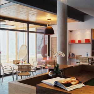 The Clearing Bio & Spa Hotel - Location and Surroundings