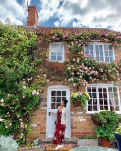 The Cottage Hotel - Ratings and Reviews