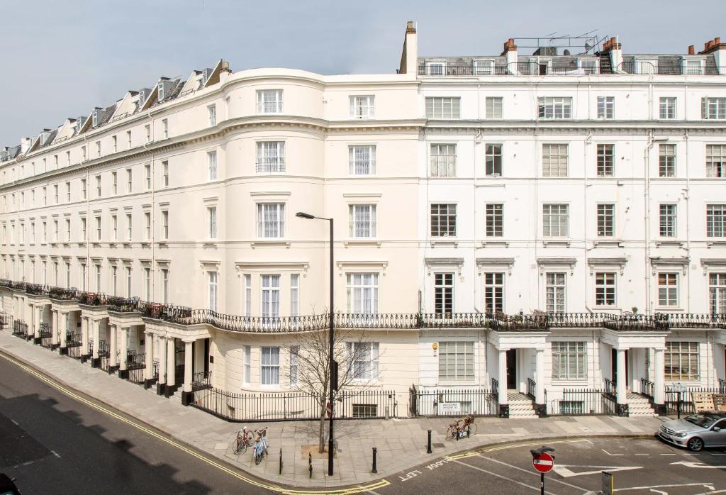 The Crescent Hyde Park - Guest Reviews and Ratings