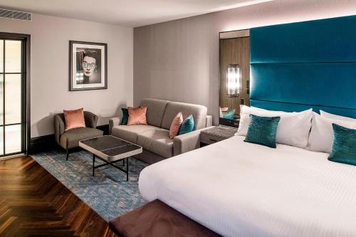 The Dixon, Tower Bridge, Autograph Collection - Facilities and Amenities