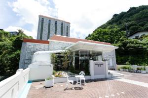 The Gran Resort Arima - Location and Accessibility